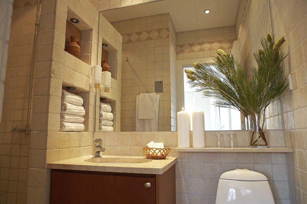 Ascot Aparthotel